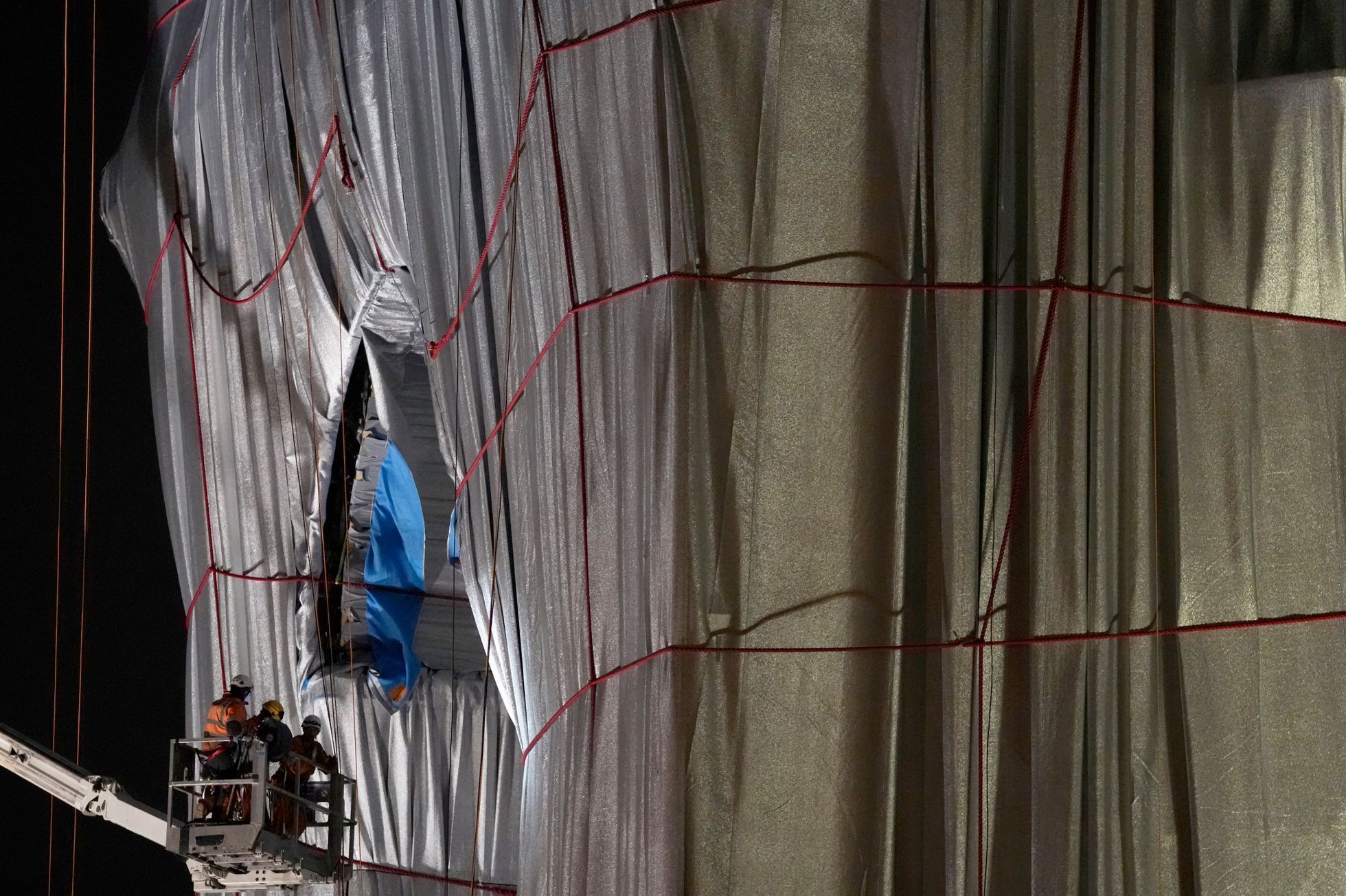 Christo, Vítězný oblouk