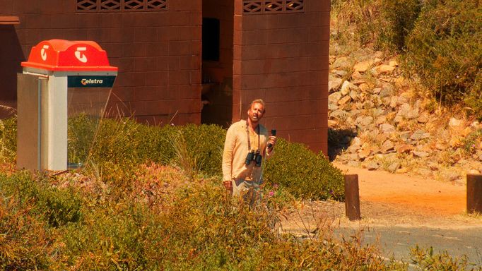 Nicolas Cage v psychologickém thrilleru Surfař.