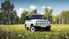 UAZ Hunter