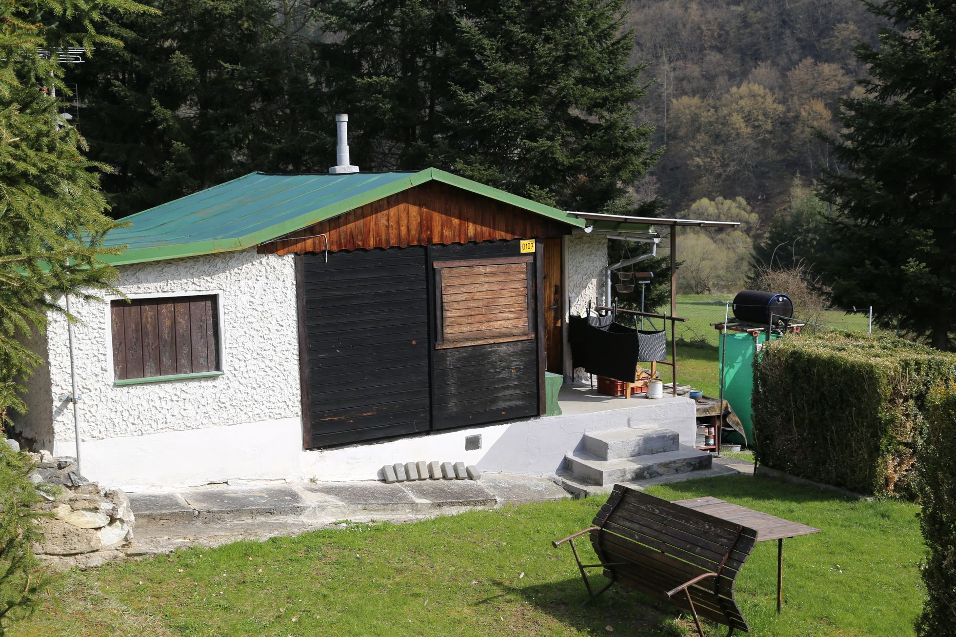 Chaty, chalupy, apartmány, rekreační zařízení