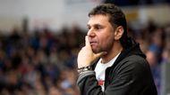 Kouč hostí Vladimír Růžička v sestavě postrádal čtyři klíčové útočníky včetně nejproduktivnějšího extraligového hráče Romana Červenky...