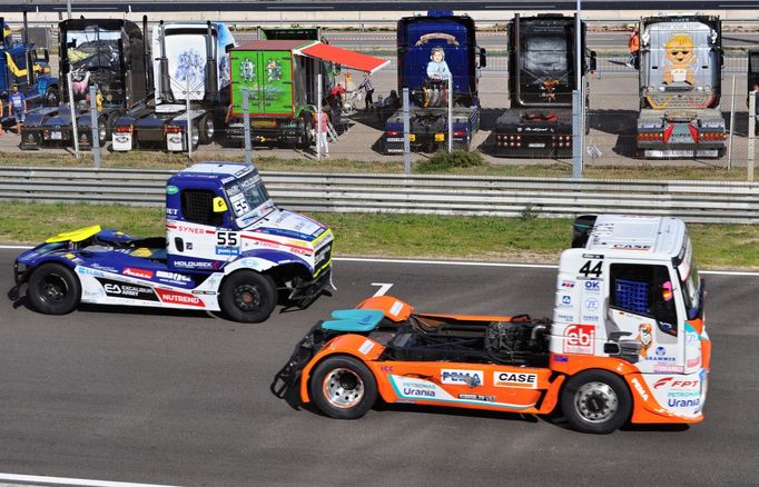 ME tahačů na okruzích, Jarama 2019:  Steffi Halmová, Iveco, Adam Lacko, Buggyra