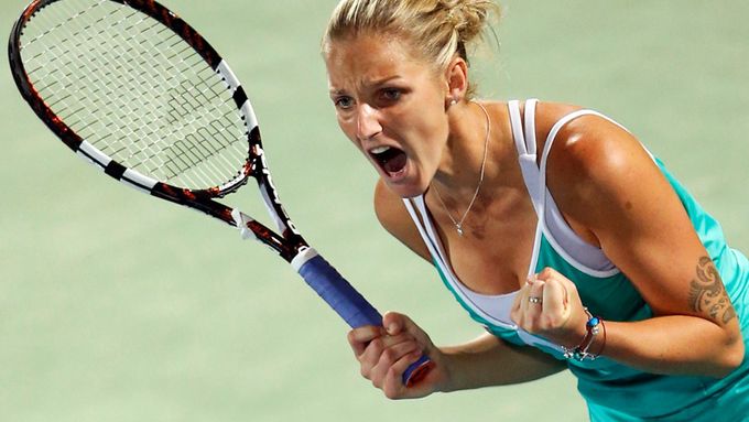 Prohlédněte si galerii ze zápasu nové hvězdy českého tenisu Karolíny Plíškové se Španělkou Garbine Muguruzaovou, který rozhodl o postupu Češky do finále turnaje v Dubaji.