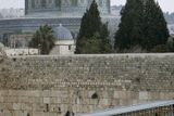 2. prosince - Archeologové našli u Chrámové hory v Jeruzalémě pečeť biblického krále Ezechiáše. Pečeť pochází z období před 2700 lety.