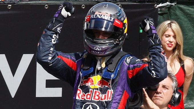 Vettel si přidal do své sbírky vítězství konečně také triumf z Montrealu.