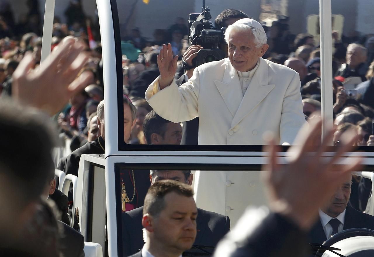 Fotogalerie: Poslední den papeže Benedikta XVI.