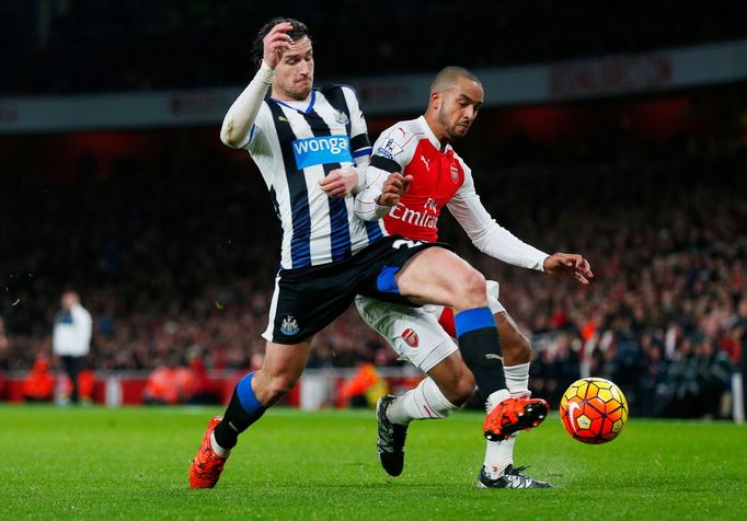 Arsenal (Theo Walcott) vs. Newcastle (Daryl Janmaat)