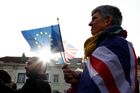 Europoslanci posvětí obchodní dohodu s Velkou Británií. Co obsahuje a jak funguje?