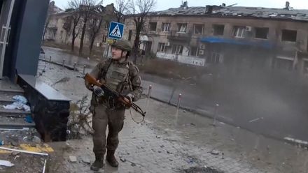 „Něco takového jsem ještě nezažil“. Brutální výpověď dobrovolníka z Pokrovsku