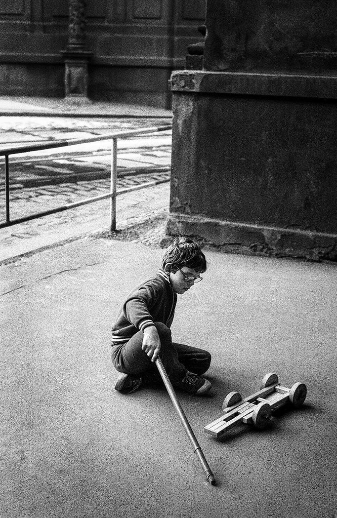 Praha 1986: pohled do ulic