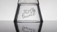 Trofeje pr nejlepší jezdce Tour de France z českých skláren Lasvit