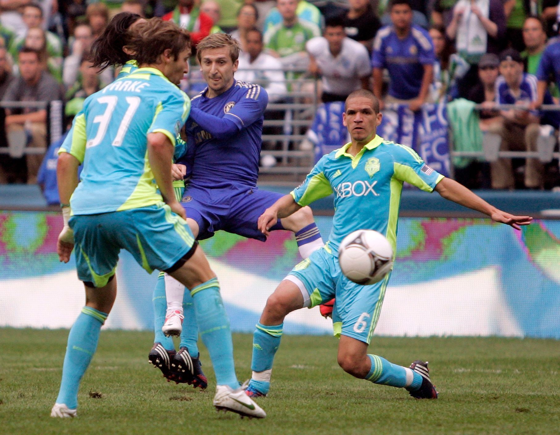 Marko Marin (Chelsea) střílí gól Seattlu