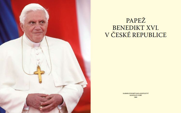 Kniha o návštěvě papeže