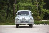Tatra 87 je podle aukční síně z roku 1948 a prošla kompletní renovací.