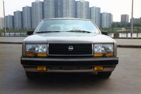 Gorbačov zavelel a z moderního zilu zbyly trosky. Pokus o oživení skončil fiaskem