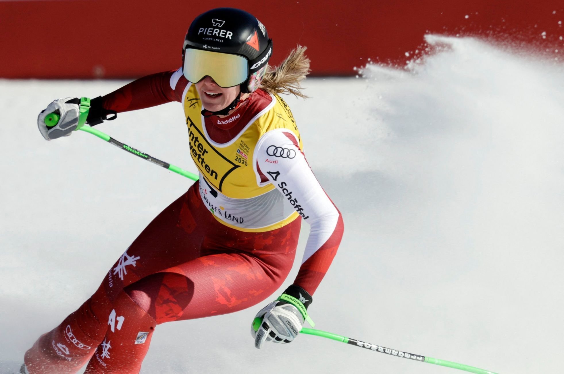 Cornelia Huetterová ve sjezdu žen na MS v Saalbachu 2025