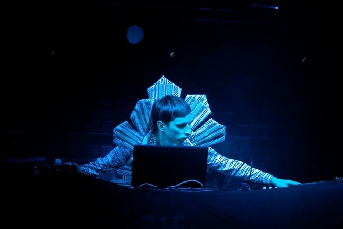 Totally Enormous Extinct Dinosaurs, Pohoda 2012