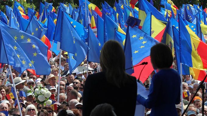 Demonstrace v Kišiněvě na podporu proevropského směřování země.