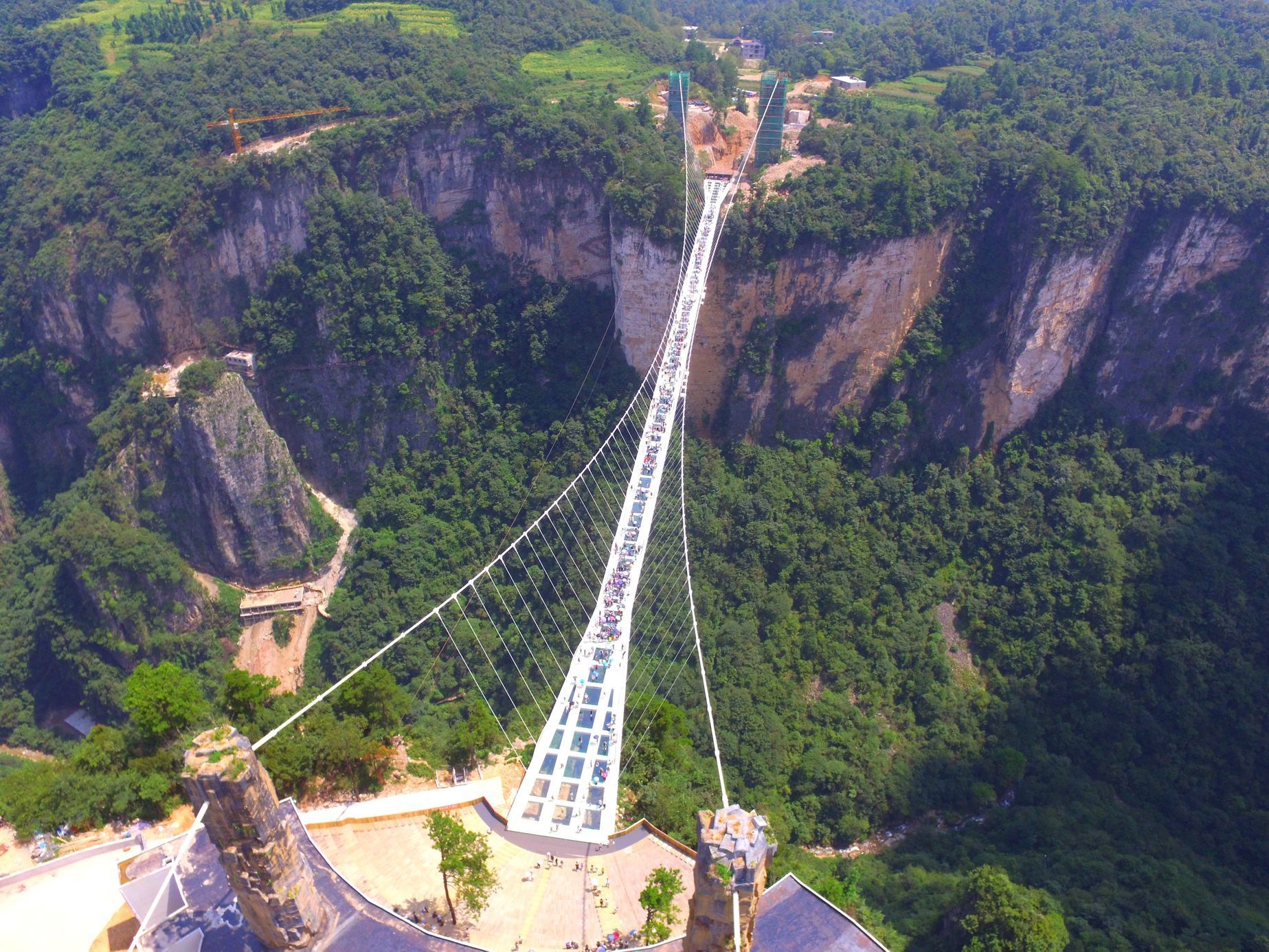 Most v provincii Chu-nan.