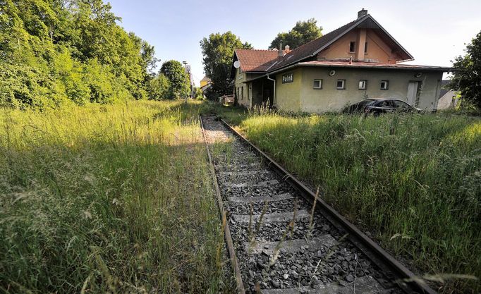 Konečná stanice dlouhodobě nevyužívané železniční tratě Dobronín - Polná v Polné na Jihlavsku