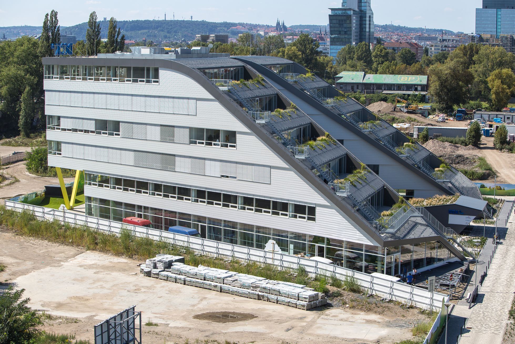 Nová Palmovka od Metrostav, Dock Marina Boulevard od Crestyl - výstavba Palmovka - kanceláře, byty, výstavba, developer, Praha