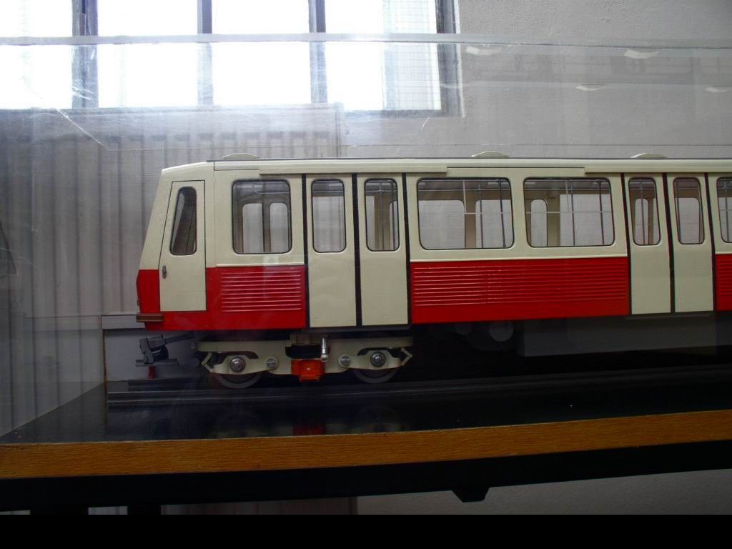 DPP - český prototyp metra R1