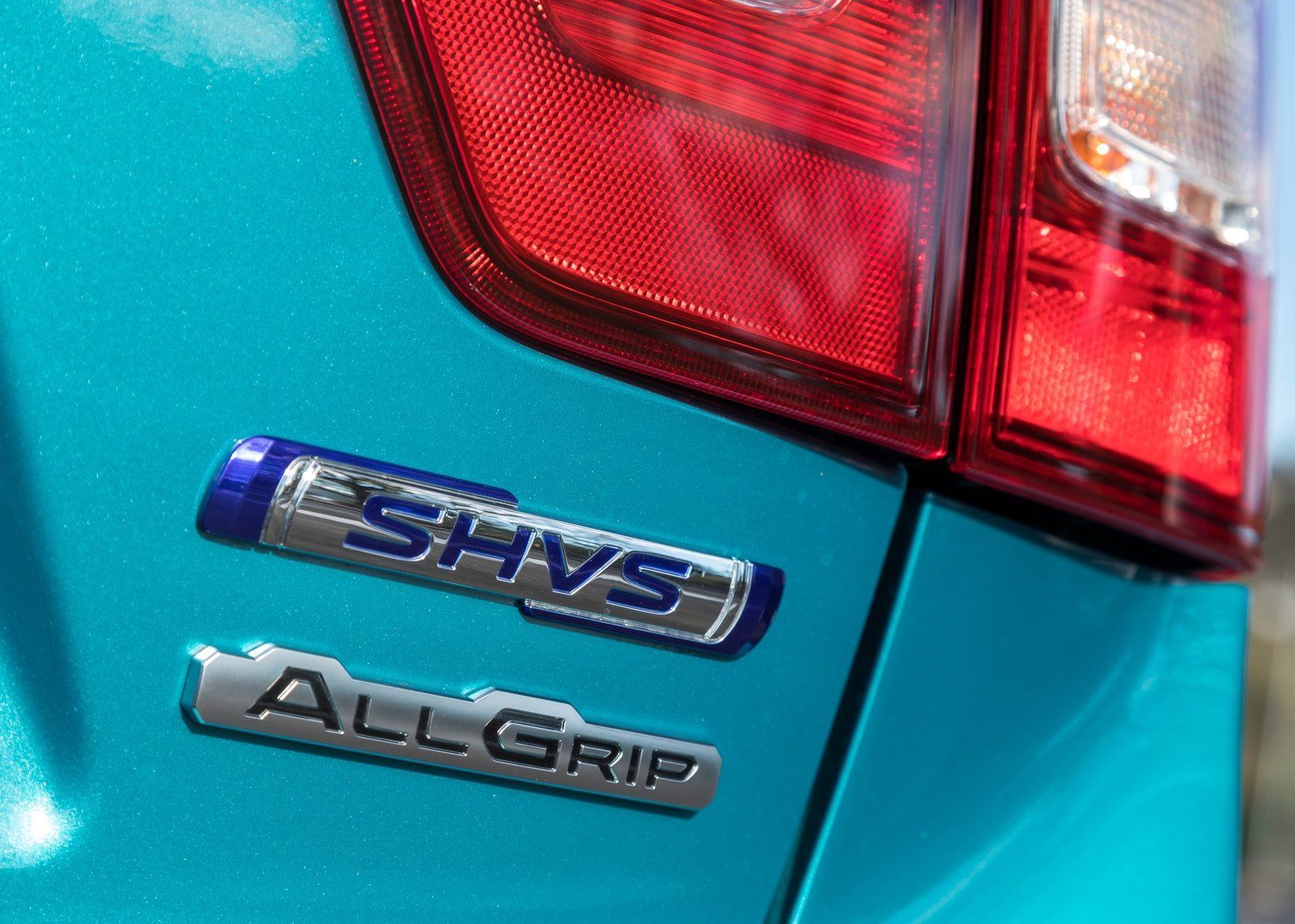 Benzinovým Suzuki zvoní hrana. Ignis a Swift jsou jen