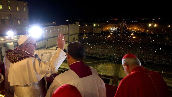 Nový papež, Argentinec Jorge Mario Bergoglio