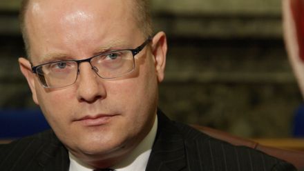 Babiš se těší na roli mučedníka, dohání ho věci z minulosti, říká premiér Sobotka