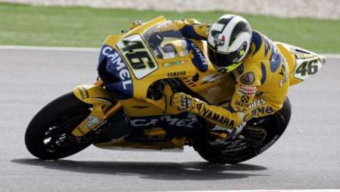 Valentino Rossi nemá letos obhajobu titulu ve třídě MotoGP snadnou.