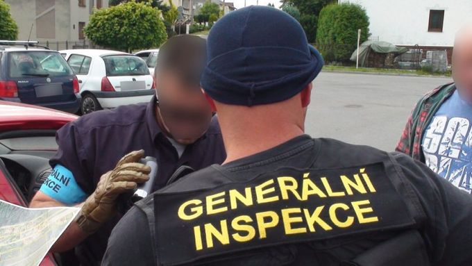 Generální inspekce bezpečnostních sborů vyšetřuje delikty policistů, hasičů, celníků a příslušníků vězeňské služby.
