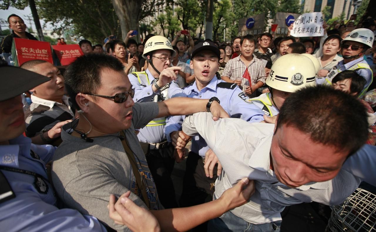 Demonstrace v Číně a Japonsku