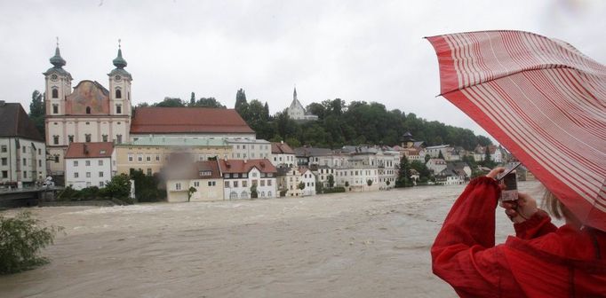 Panorama města Steyr, 150 kilometrů západně od Vídně.