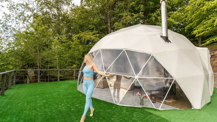 Stíny glampingu. Rychlokvašky, bez pravidel, fušeřina a další nebezpečné experimenty; Zdroj foto: Shutterstock