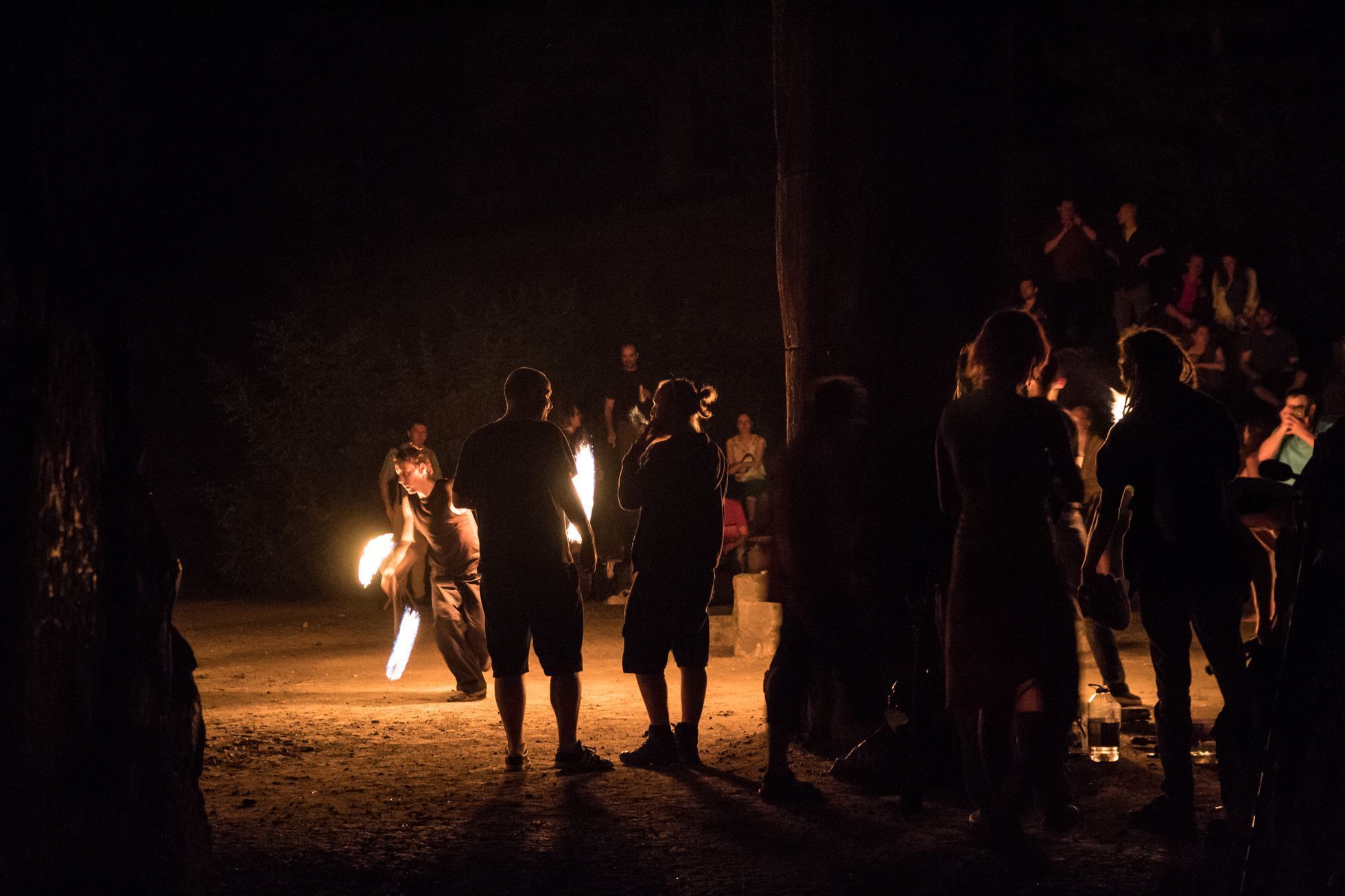 Fireshow a bubny v Podvinní