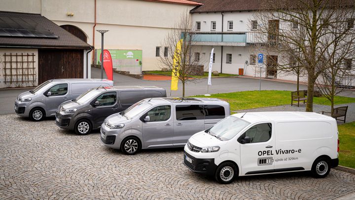Za volantem elektrododávek Stellantis. Dojezd roste, ale bude to chtít ještě přidat; Zdroj foto: Stellantis