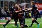 AC Milán zvítězil ve šlágru nad Juventusem, ale tomu rozhodčí neuznali gól