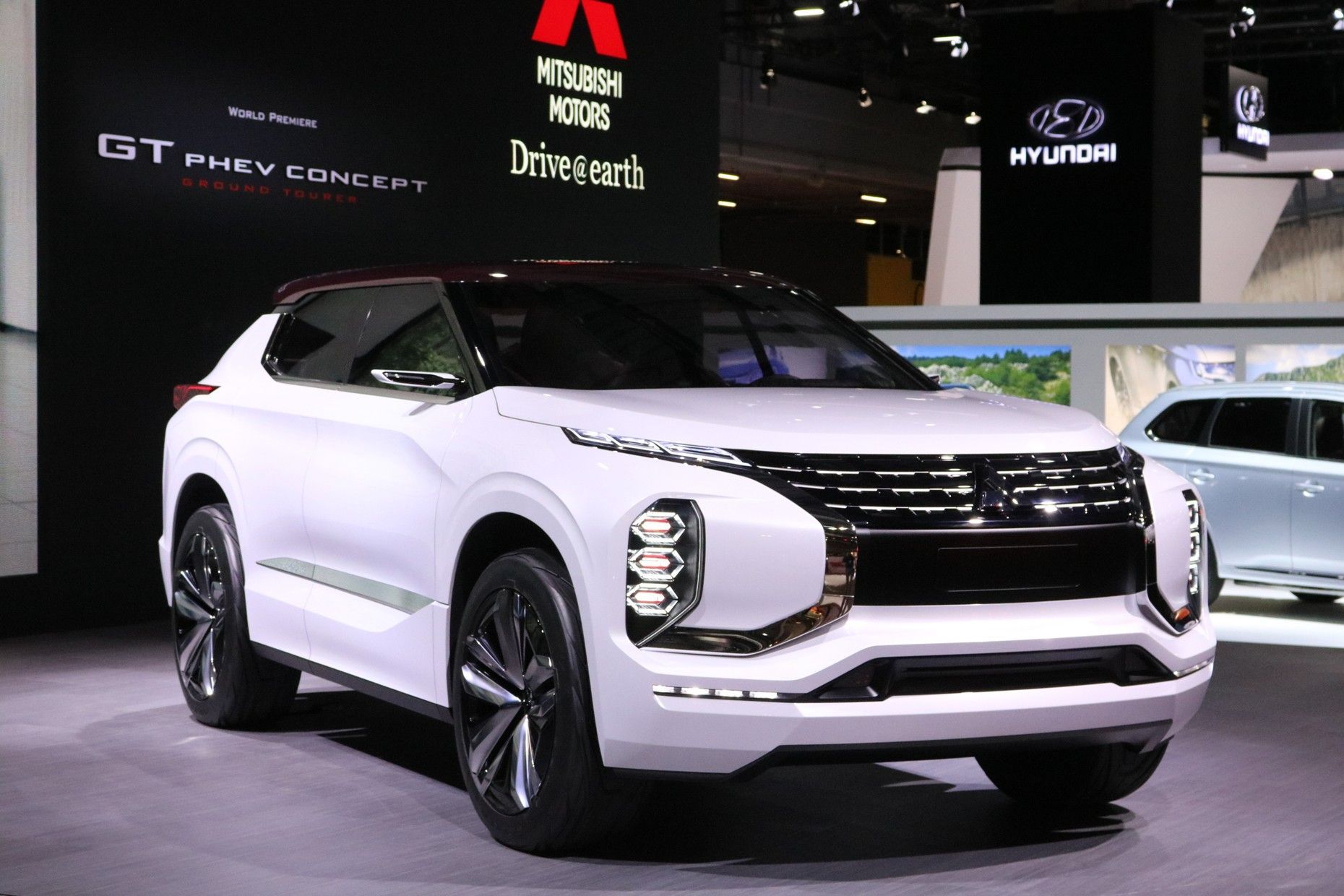 Autosalon Paříž 2016