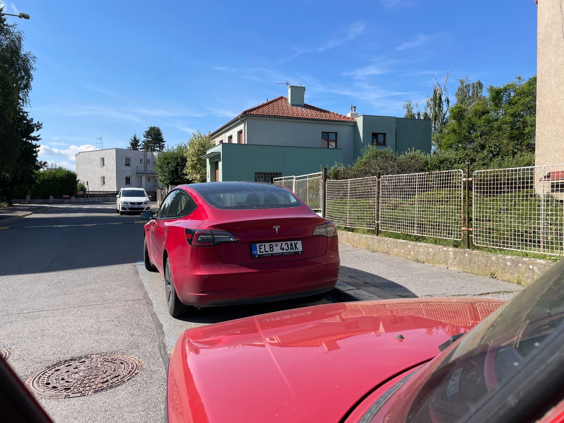 Vypouštění pneumatik auta EL značka Praha 6 Navigátorů