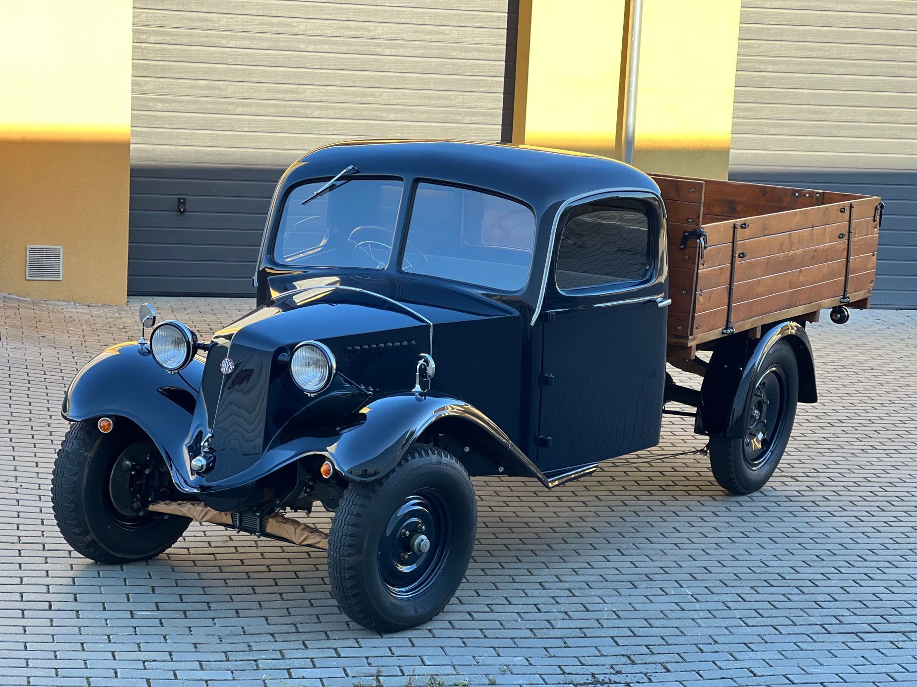 Retro Garáž aukce Lysá nad Labem listopad 2022
