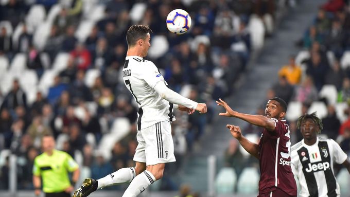 Gól Cristiana Ronalda zajistil Juventusu remízu v derby proti FC.
