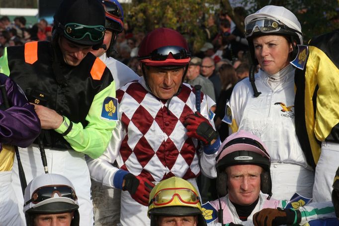 Velká pardubická 2015: Josef Váňa a Martina Růžičková