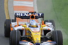 Krize může zničit i tým F1, spekuluje se o Renaultu