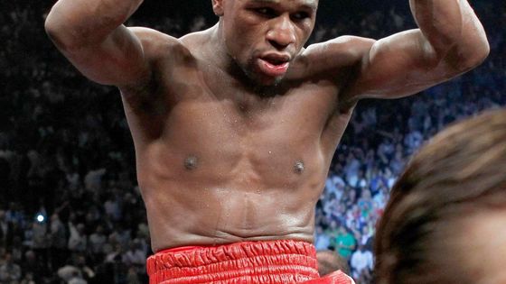 Oslava Floyda Mayweathera jr. po boxerském utkání proti Miguelu Cottovi