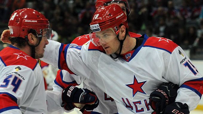 Hokejisté CSKA Moskva vyhráli nad Minskem, a tím pomohli Lvu v boji o play off