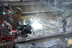 Fracture v obchodech + první recenze