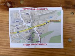 Mapa s trasou po filmových místech.