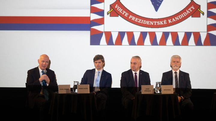 Sport je lepší než drogy, ananas na pizzu nepatří, shodli se prezidentští kandidáti; Zdroj foto: Lukáš Bíba