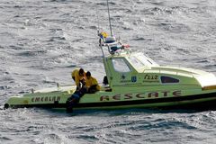 U Austrálie ztroskotala loď, pohřešuje se 23 lidí