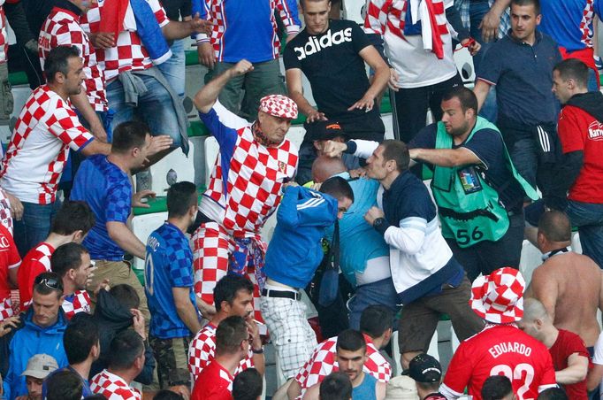 Euro 2016, Česko - Chorvatsko: výtržnosti chorvatských fanoušků